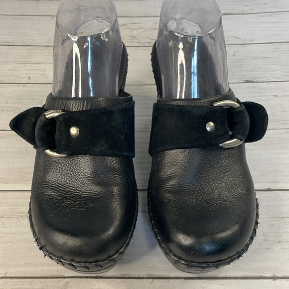 Nurture Black Clogs/Mules with Silver Ring Accents - Picture 3 of 11